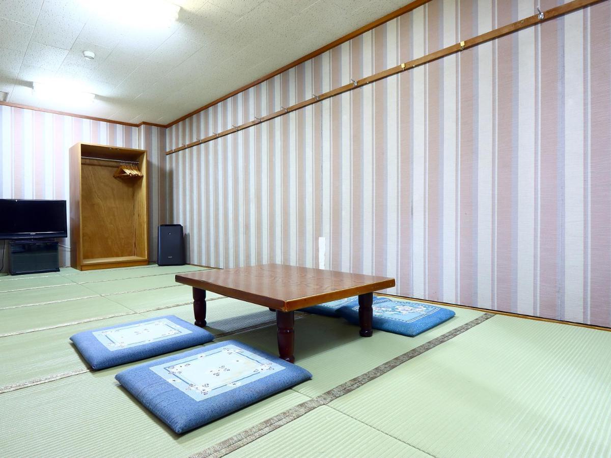 Hotel New Bernina Nagano Exterior photo