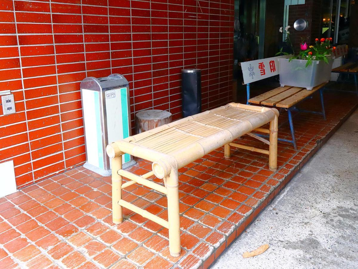Hotel New Bernina Nagano Exterior photo