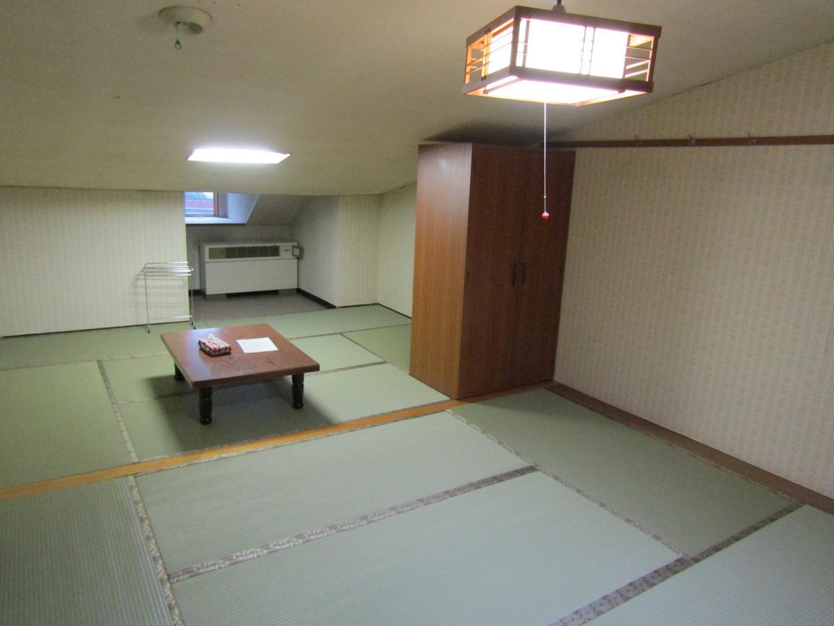 Hotel New Bernina Nagano Exterior photo